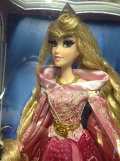 Aurora Disney Limited Edition Doll na internet