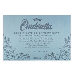 Imagem do Cinderella 70th Anniversary Limited Edition Doll
