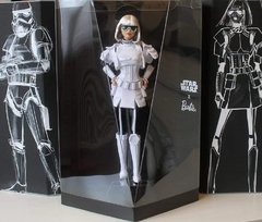 Star Wars Stormtrooper x Barbie doll na internet