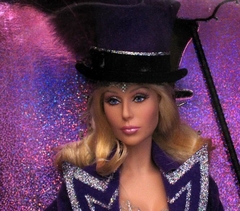 Cher Bob Mackie Barbie doll - The Ringmaster - comprar online