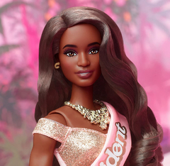 President Barbie in Pink and Gold Dress – Barbie The Movie na internet