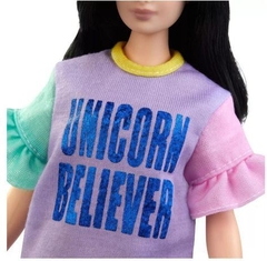 Barbie Fashionista 127 - Unicornio Believer na internet