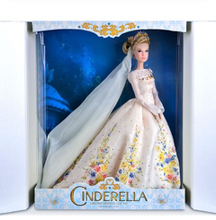 Disney Store Platinum Cinderella Wedding Limited Edition doll