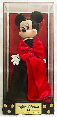 D23 Expo 2015 Minnie Mouse Signature Collection Limited Edition doll
