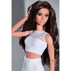 Barbie Looks doll - Brunette wavy hair ( morena ) - loja online