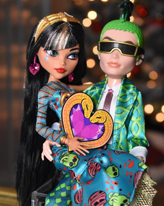 Monster High Cleo and Deuce Howliday Love Edition 2 Pack
