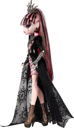 Monster High Howliday Winter Edition Draculaura doll - comprar online