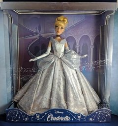 Cinderella Limited Edition Saks Fifth Avenue doll na internet