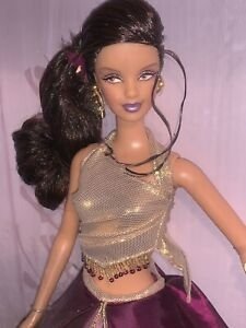 Designer Spotlight by Katiana Jimenez Barbie doll - comprar online