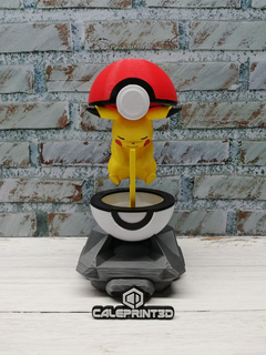 Pikachu Pokeball