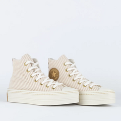 CT26540001 Tênis Converse Chuck Taylor All Star Modern Lift Hi Play On Fashion Amendoa Marrom Claro - comprar online