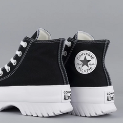 CT23570001 Tênis Converse Chuck Taylor All Star Lugged 2.0 Preto Branco - loja online