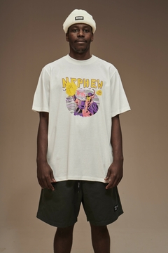 Camiseta Vingador Nephew Off White - comprar online
