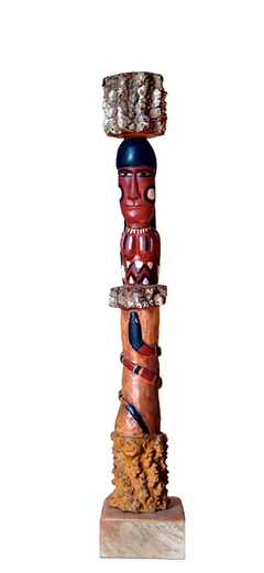 Peça-ritualistica-indigena-figura-feminina-com-cachimbo