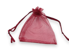 Pack de 50 Bolsas de Organza Bordo (7x9 cm) en internet