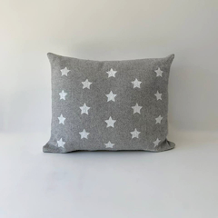 ALMOHADON ESTRELLAS - MONOGRAM