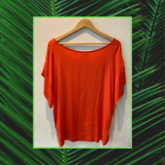 Blusa gola CAVADA - comprar online