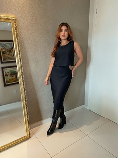 VESTIDO MIDI SOBREPOSIÇÃO PRETO