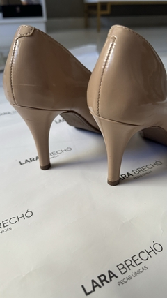 SCARPIN NUDE PEEP TOE AREZZO - loja online