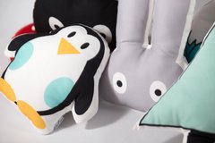 Pinguim - Studio Noble Savage