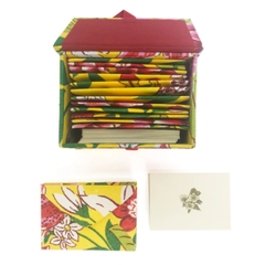 Caixa Pequena Nina Write - Chita - Amarela - comprar online