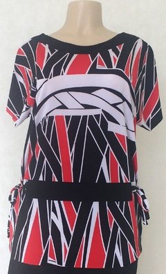 Blusa Manga Curta Estampa Abstrata Preta