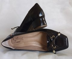 Sapato Marrom Com Presilha - Ricca Shoes Confort - comprar online