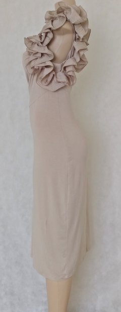 Vestido Midi Em Malha Ombro Só Com Enfeite - By Su - comprar online