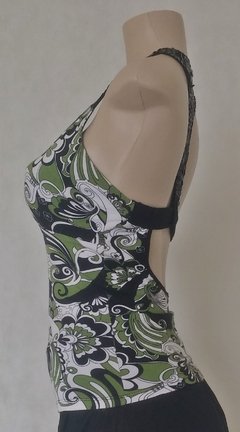 Camiseta Regata Decote Nadador Estampa Floral E Bordados Em Paetes - Roupas, sapatos e acessórios femininos novos e usados na ROSANA GREEN