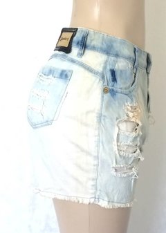 Shorts Jeans Destroyed - Zaambiank - Roupas, sapatos e acessórios femininos novos e usados na ROSANA GREEN