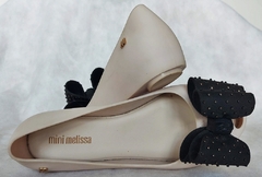 SAPATILHA COM LAÇO PRETO - MINI MELISSA