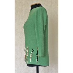 Blusa Verde Manga 3/4 Tricot Com Apliques De Fitas - Friola - Roupas, sapatos e acessórios femininos novos e usados na ROSANA GREEN