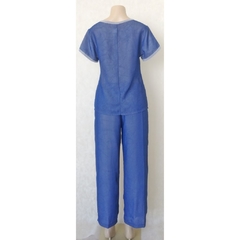 CONJUNTO BLUSA E CALÇA AZUL