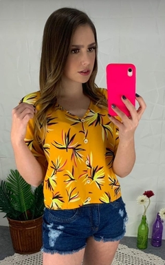 Blusa com Botões