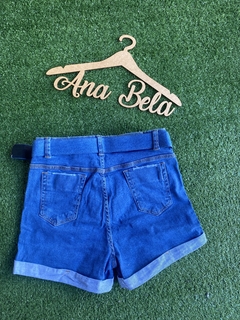 Shorts Sal e Pimenta com cinto - comprar online