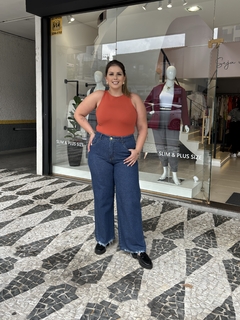 Calça Jeans Milena 100% algodão - Moda Feminina Plus Size que valoriza suas curvas - Boutique Deva Rodrigues Plus - Curitiba