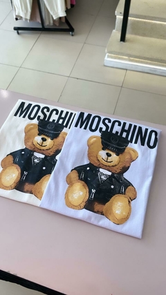 T-Shirt Mochino 100% algodão - comprar online
