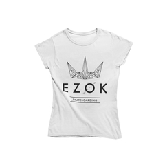 Camiseta Feminina Ezok Urban na internet
