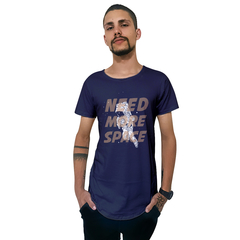 Camiseta Longline Ukkan Space - QESTILOS - Todos os estilos em um só lugar