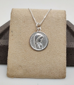 D035 - Medalla Virgen Niña, 13 mm, Plata 925