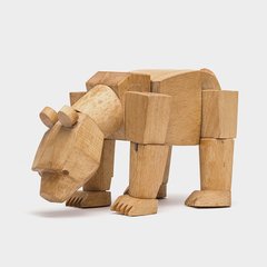 Urso de madeira