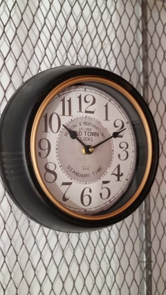 Reloj metal negro 25cm