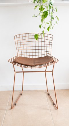 Silla Bertoia Cobre con Almohadón en internet