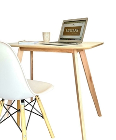 Combo escritorio + silla eames blanca