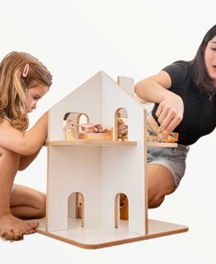 Casa de muñecas y juguetes - comprar online