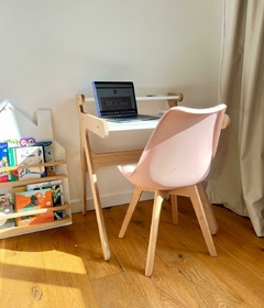 Imagen de Combo escritorio + silla eames - ancho 75 cm