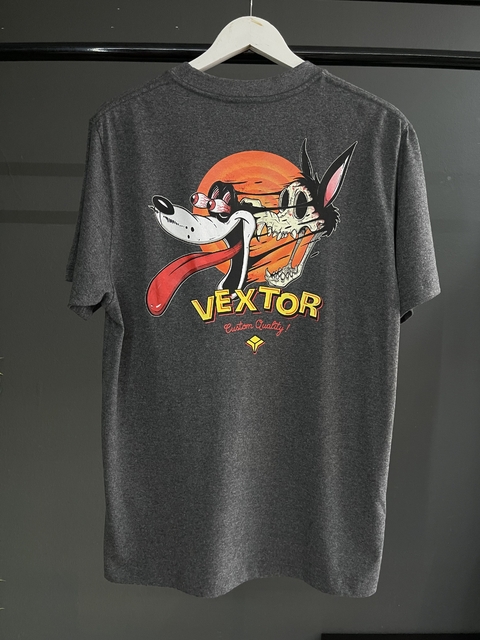 Camiseta Vextor desenho nas Costas Cinza - comprar online