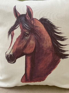 Capa de Almofada cavalo Castanho - comprar online