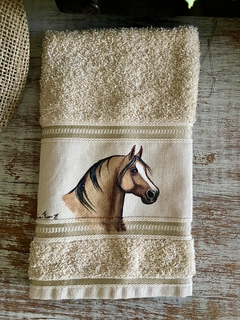 Toalha de lavabo beje cavalo Baio - comprar online