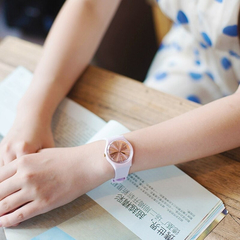Reloj Swatch GP148 GUIMAUVE Mujer malla de silicona - comprar online